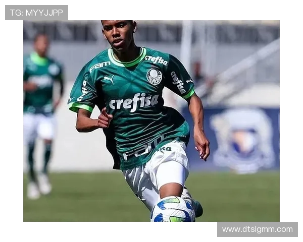 全球足球格局新变革：各大联赛竞争激烈 国家队新星崛起与未来发展趋势分析