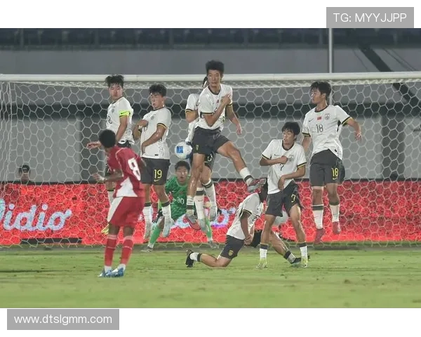 印尼与中国足球友谊赛精彩对决展现两国体育交流新篇章